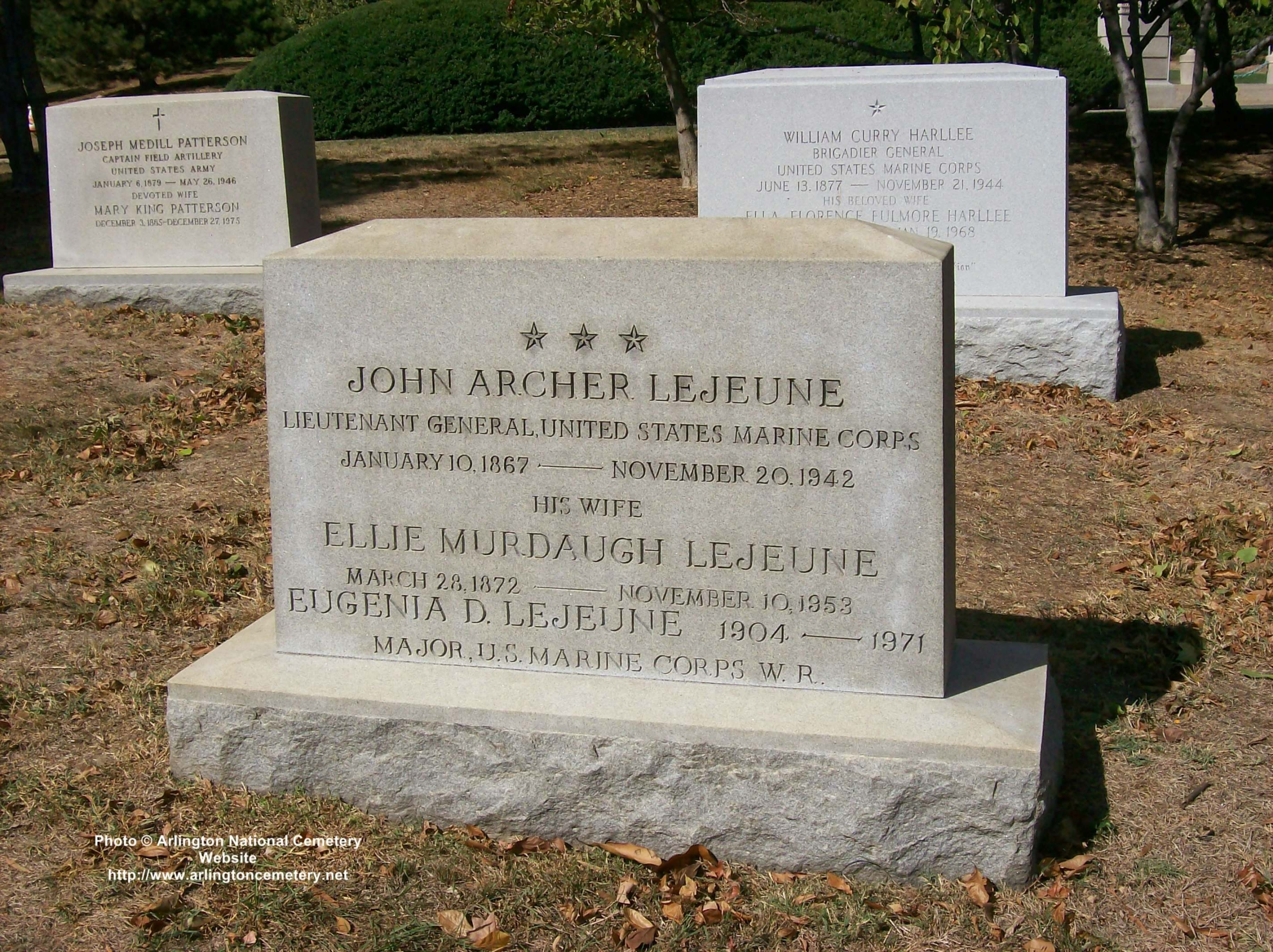 jalejeune-gravesite-photo-october-2007-001