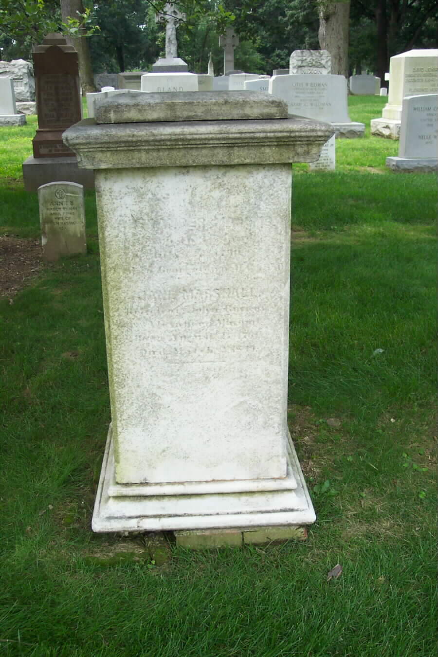 jane-marshall-gravesite-section1-062803