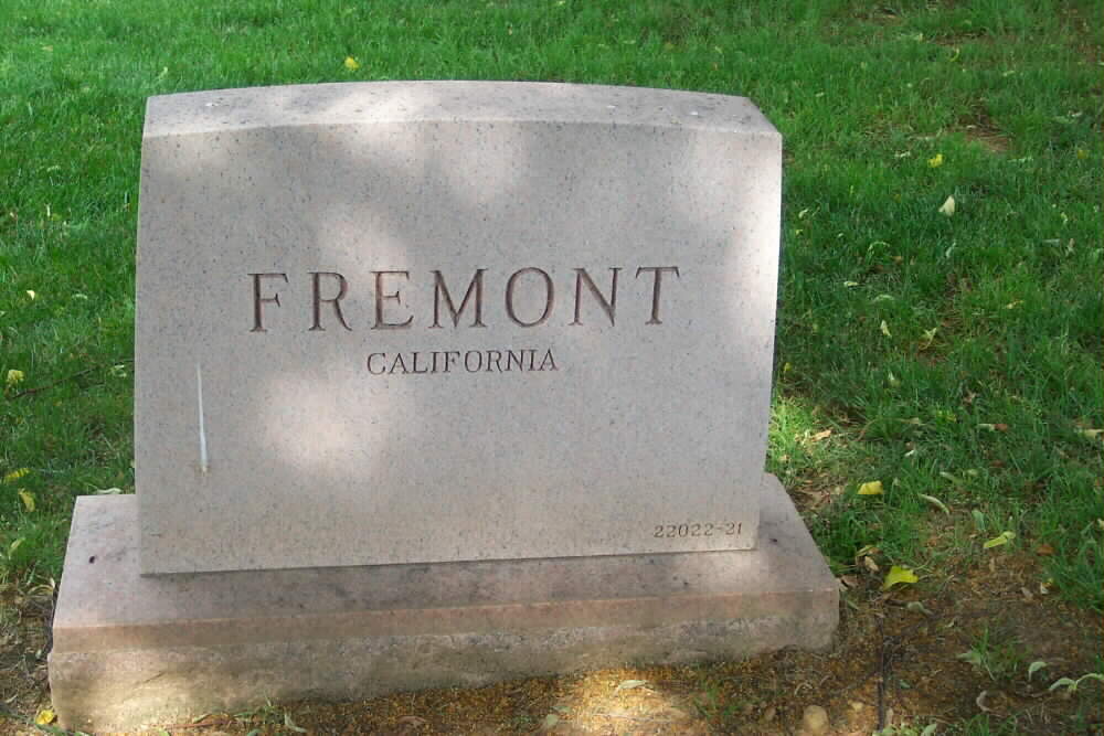 jcfremont4-gravesite-02-section23-062703