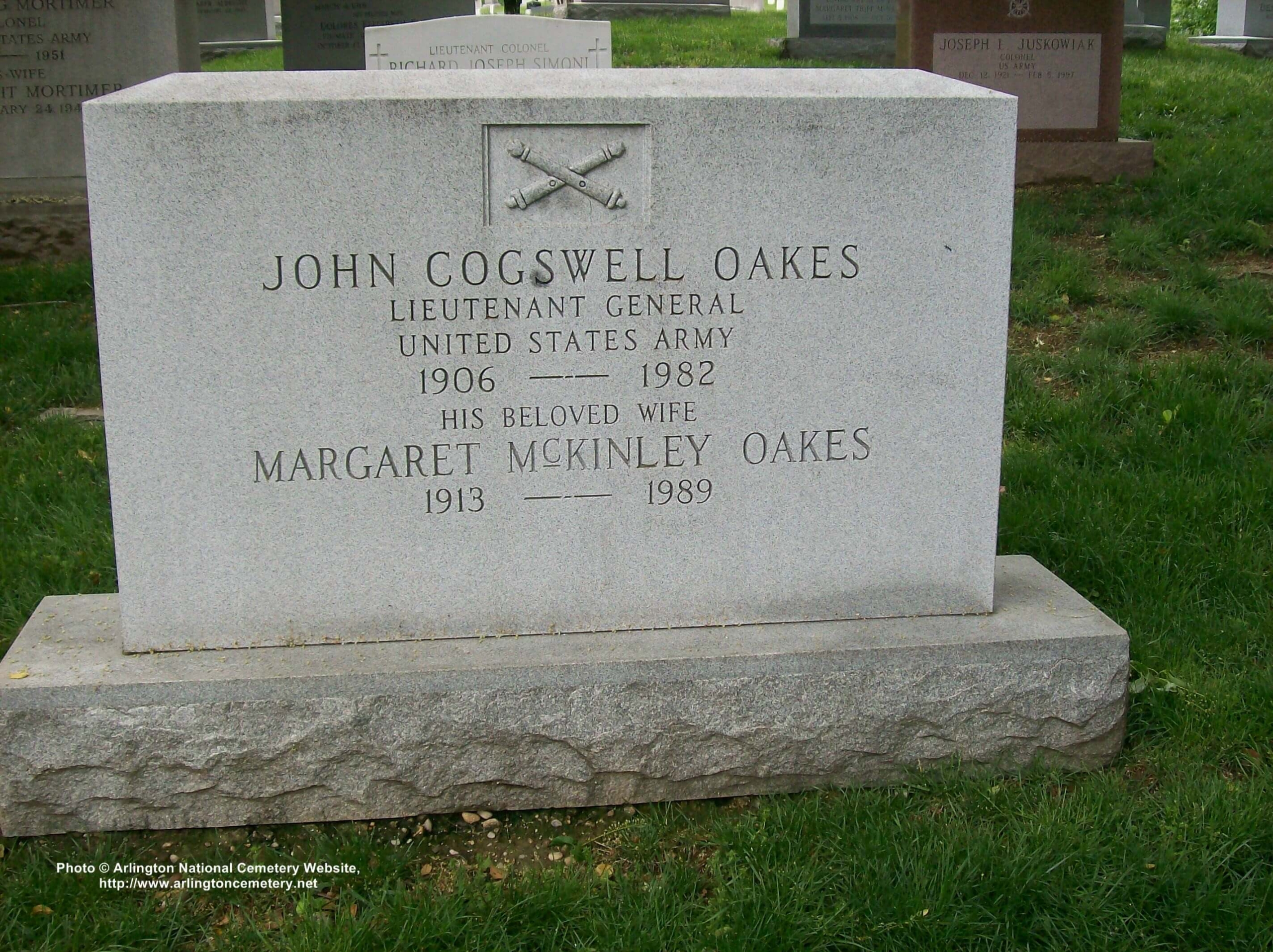 jcoakes-gravesite-photo-may-2008-001