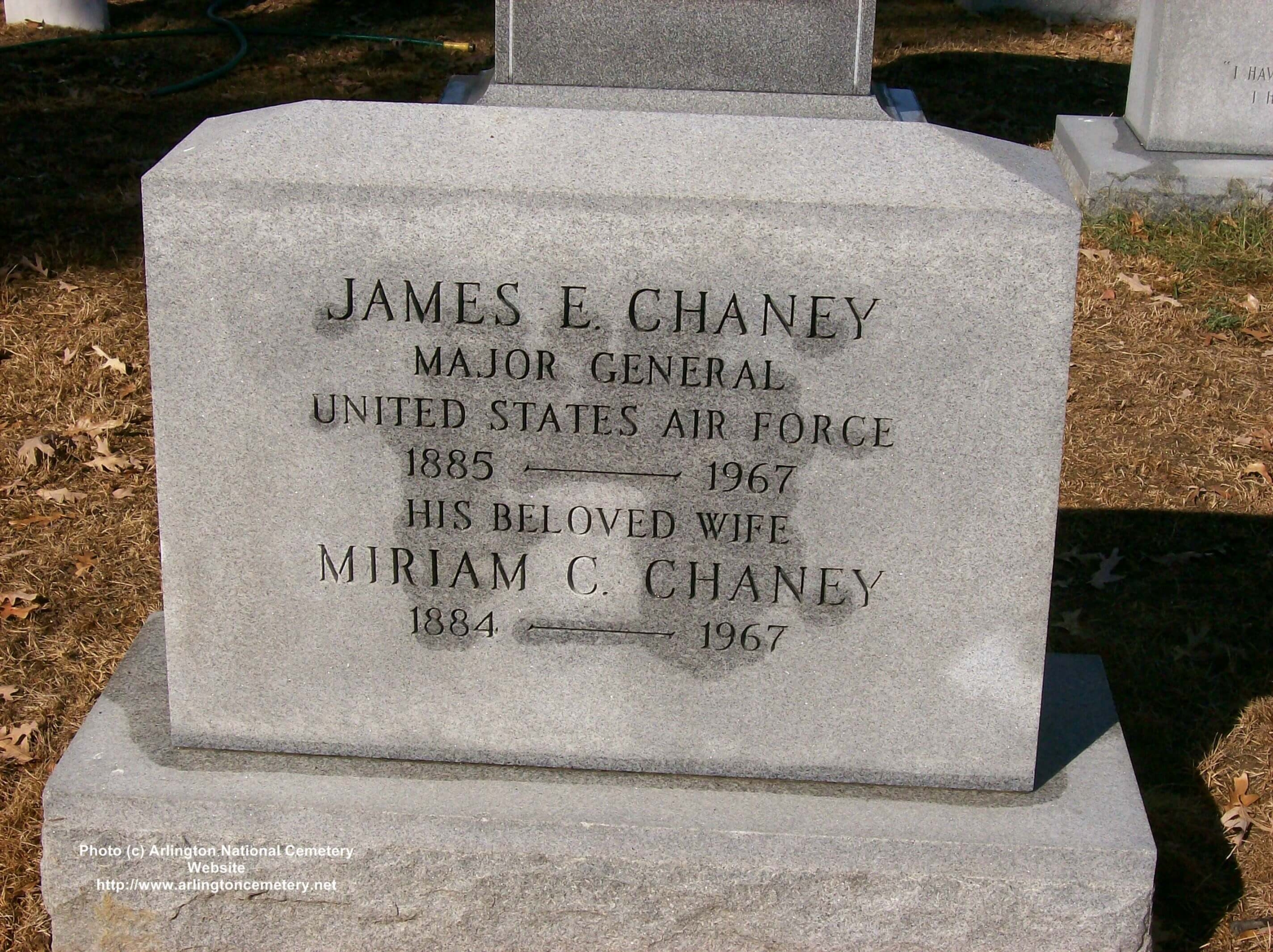 jechaney-gravesite-photo-october-2007-001