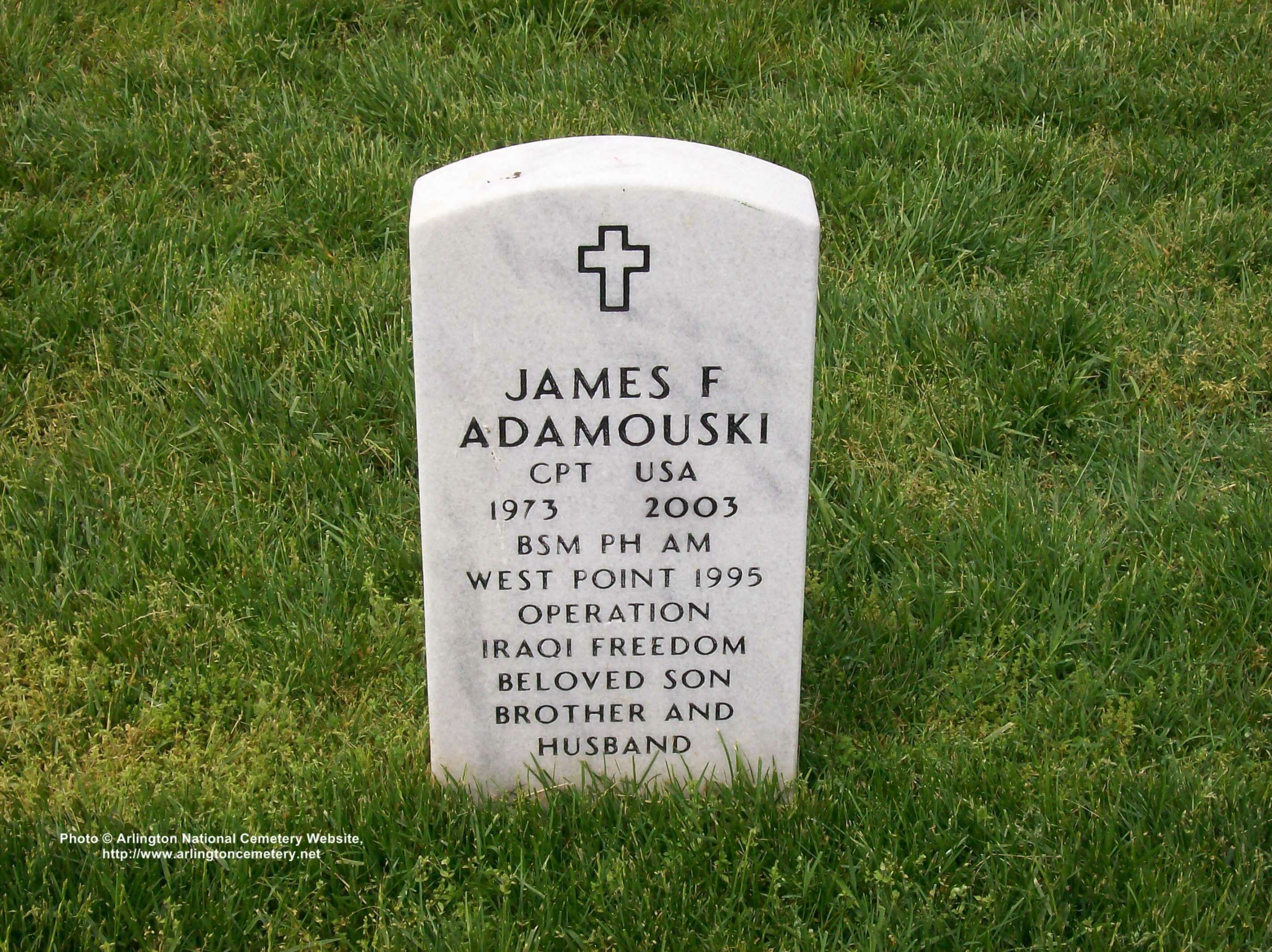 jfadamouski-gravesite-photo-may-2008-001