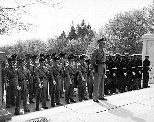 jjmadigan-as-first-lieuteant-at-tomb-of-unknowns-us-army-photo-01