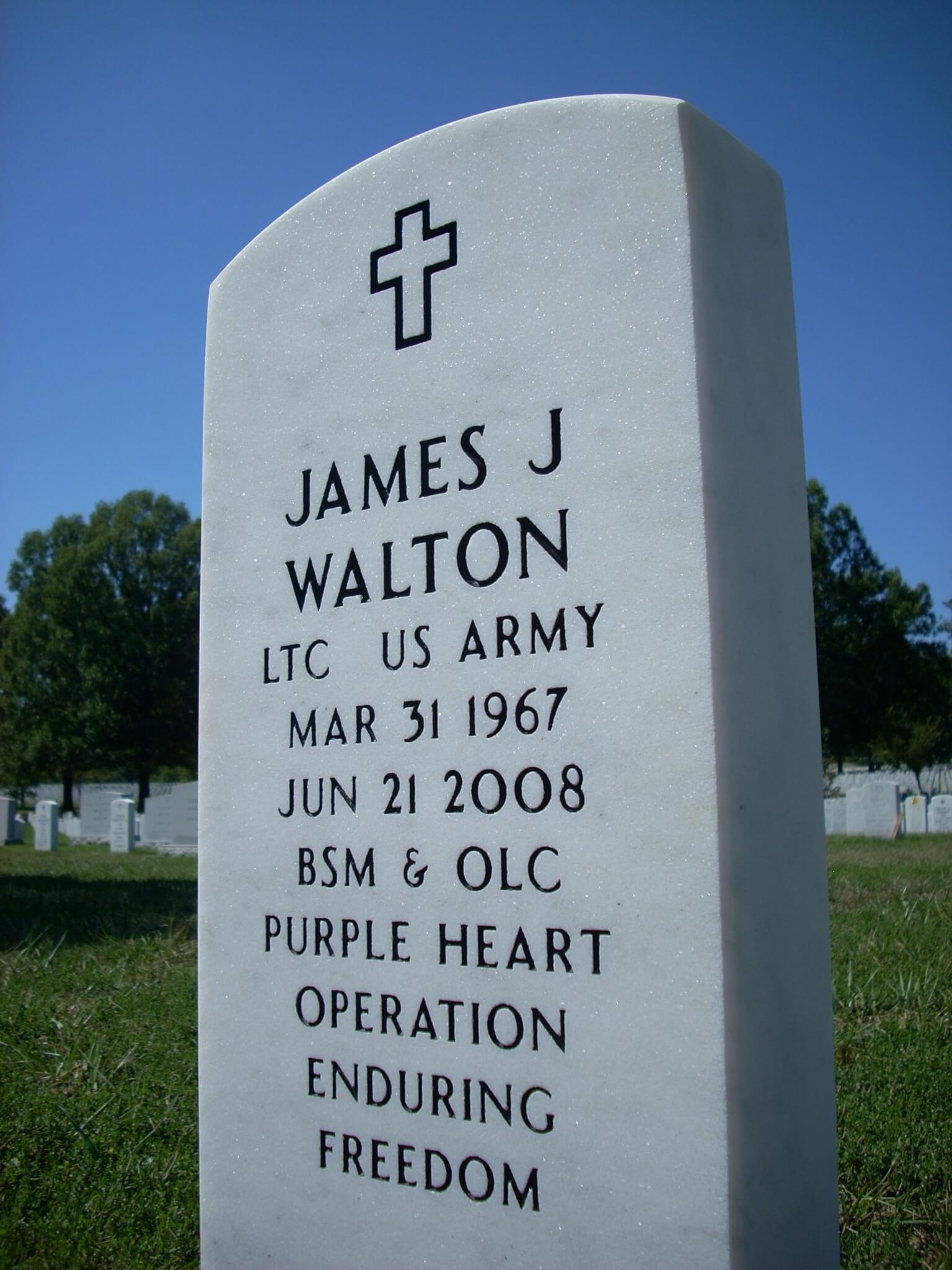 jjwalton-gravesite-photo-september-2008-002