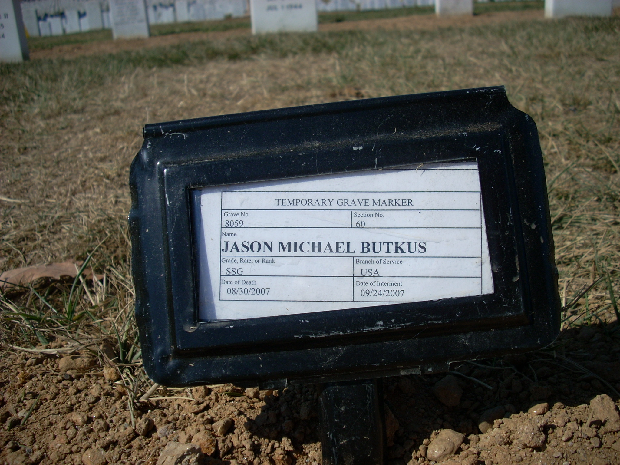 jmbutkus-gravesite-photo-september-2007-002