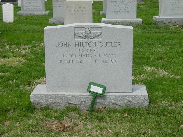 jmcurtler-gravesite-photo-august-2006