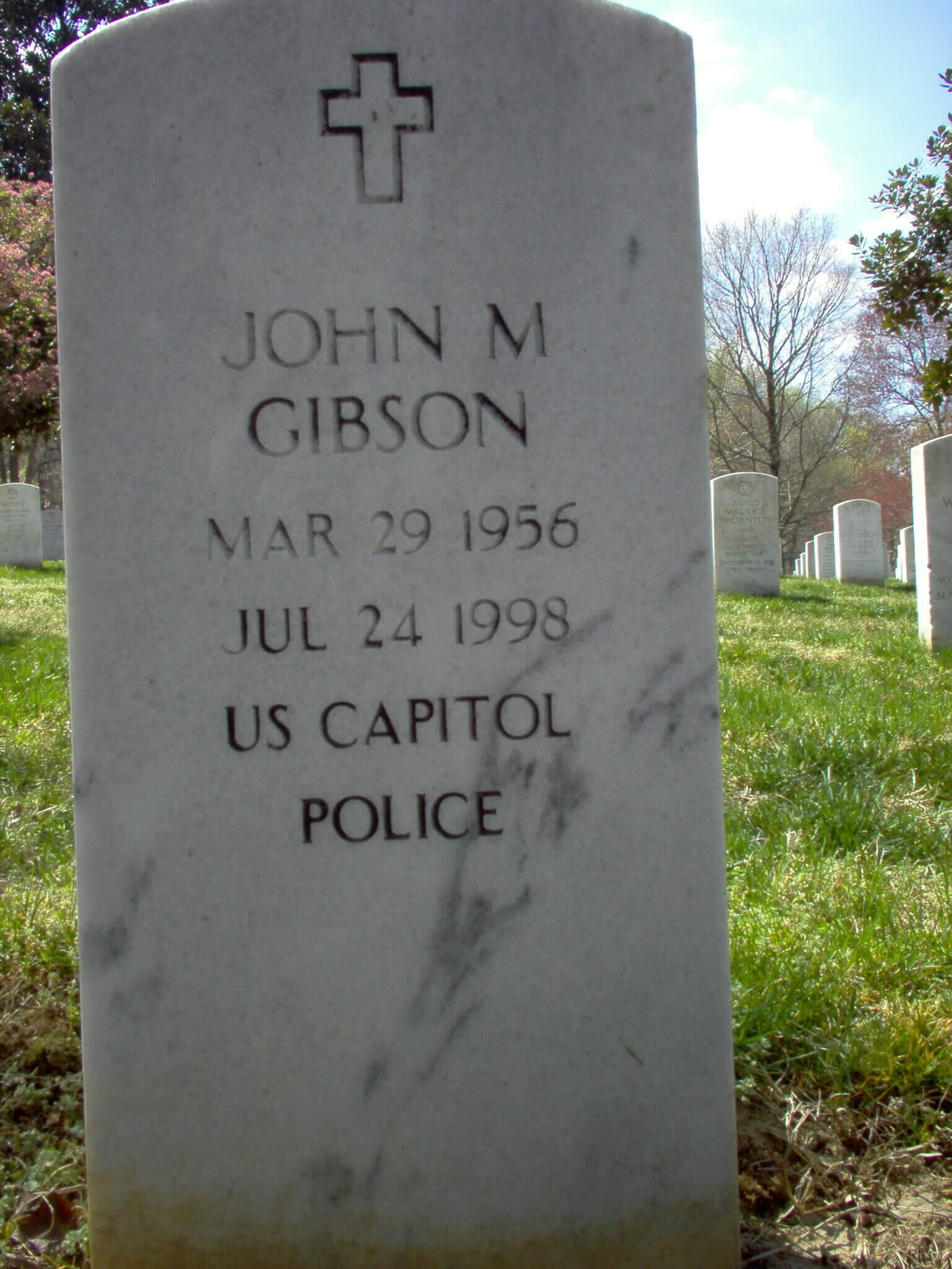 jmgibson-gravesite-photo-april-2006-001