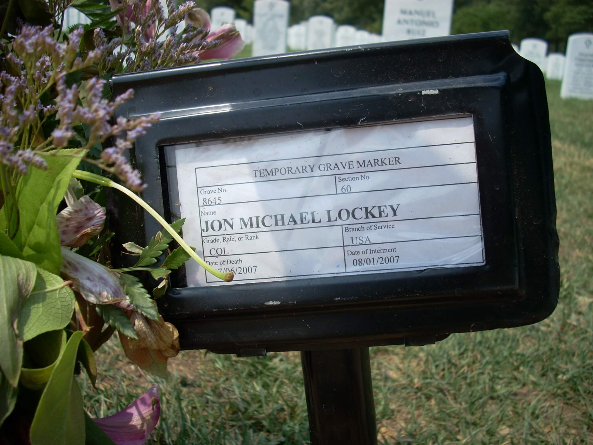 jmlockey-gravesite-photo-august-2007-001