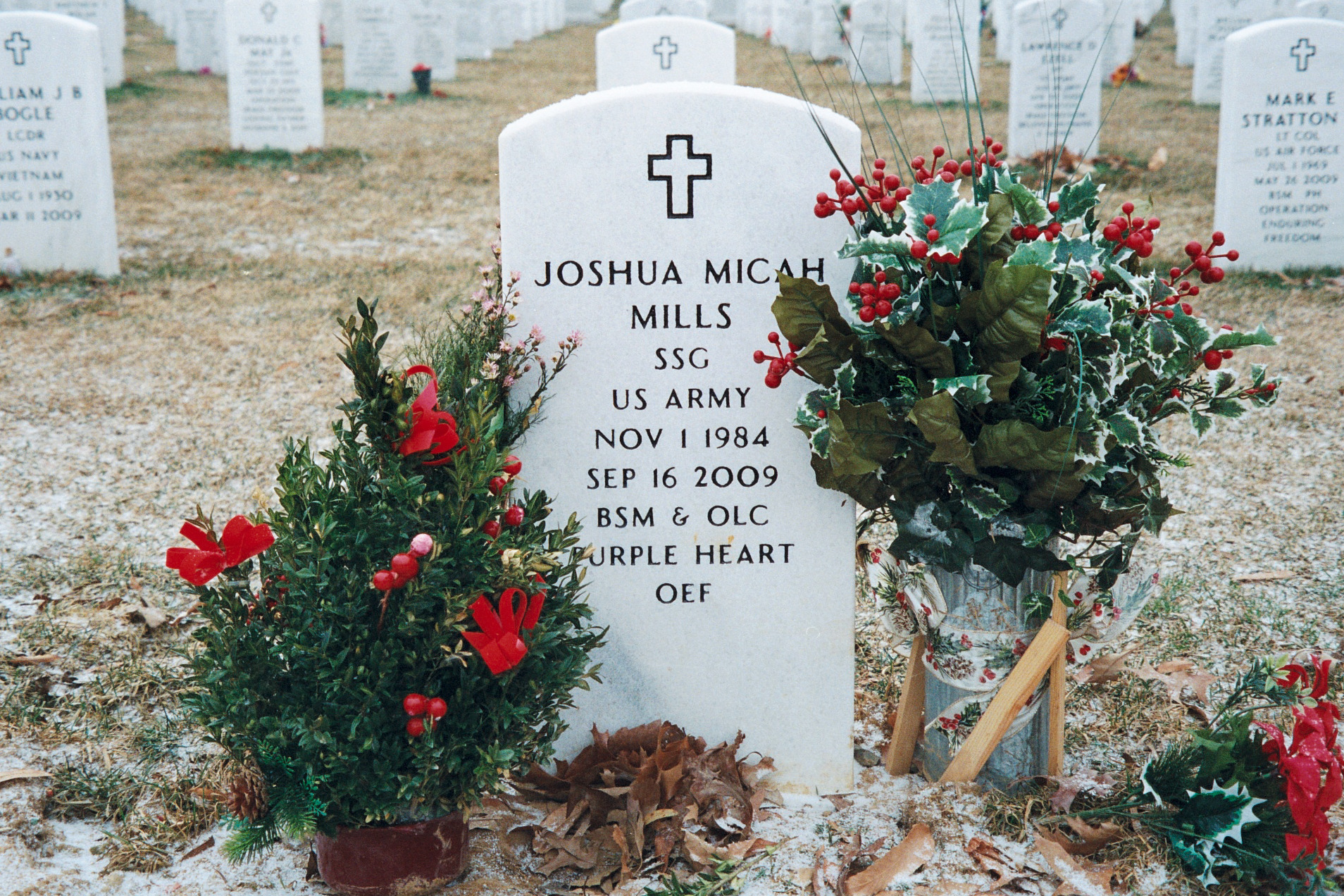 jmmills-gravesite-photo-february-2010-001