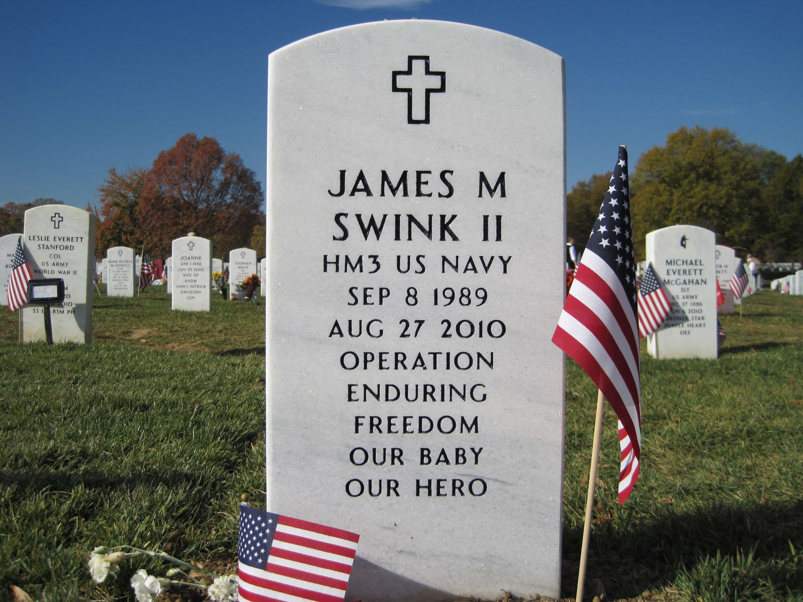 jmswink2-gravesite-photo-by-eileen-horan-november-2010-002