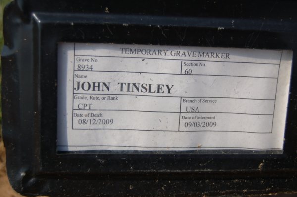 john-tinsley-gravesite-photo-october-2009-001