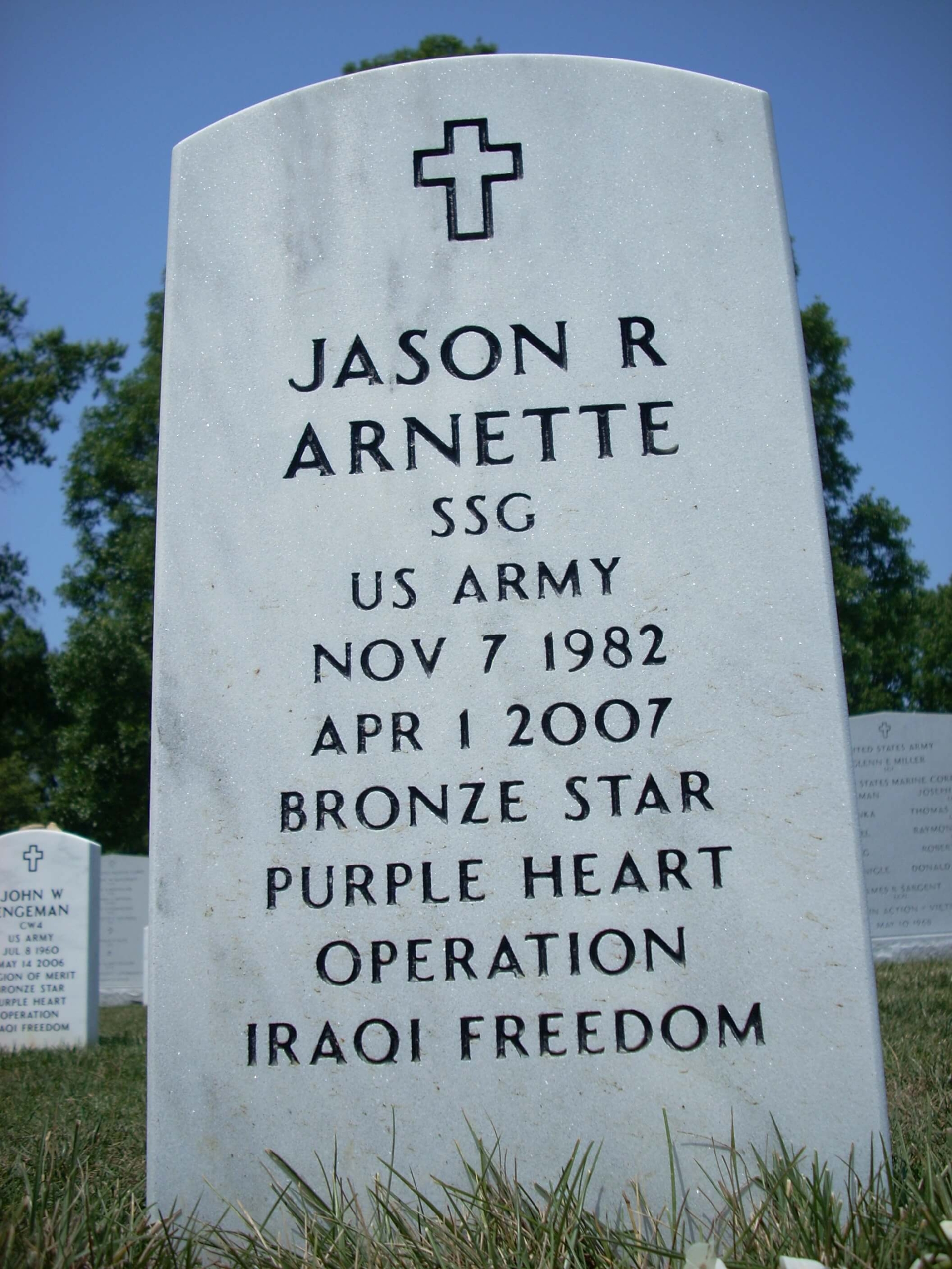jrarnette-gravesite-photo-july-2007-001