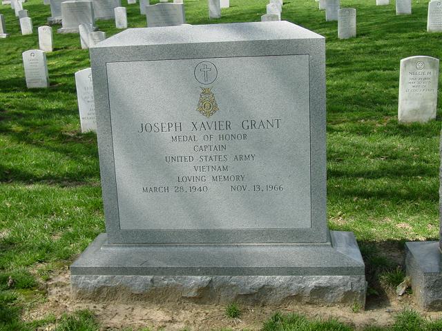 jxgrant-gravesite-photo-july-2007-001