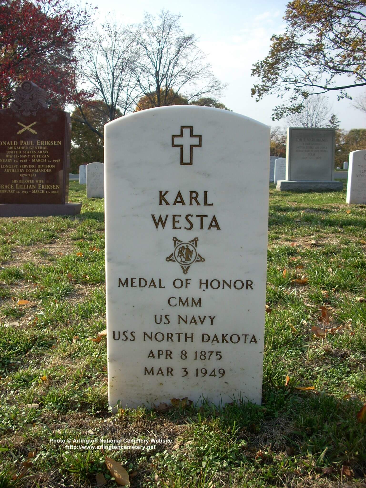 karl-westa-gravesite-photo-november-2007-001