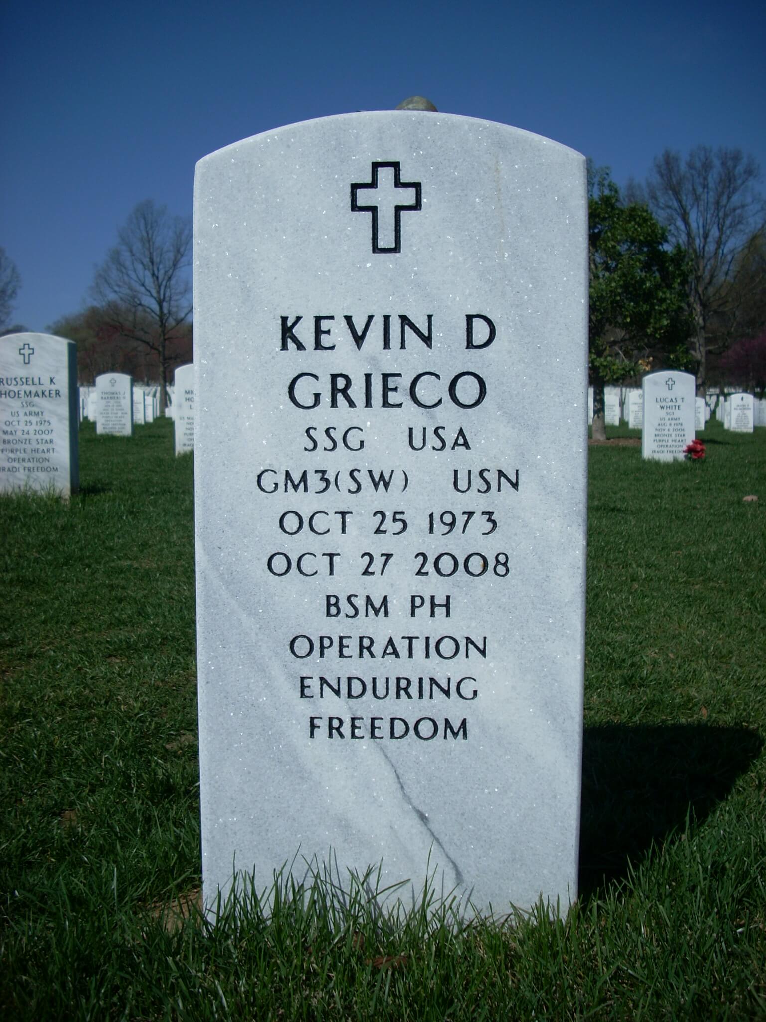 kdgreico-gravesite-photo-april-2009-001