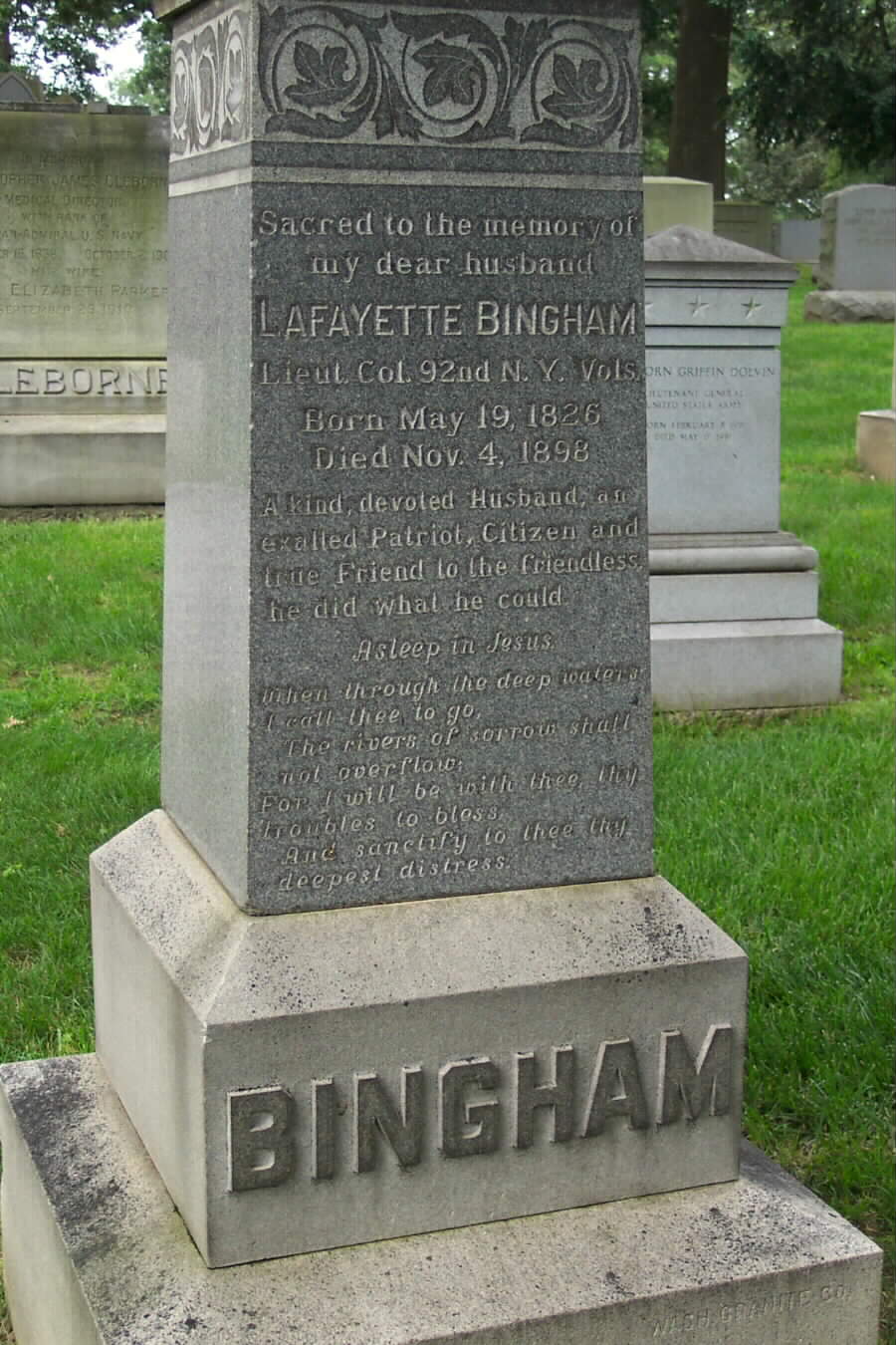 lafayette-bingham-gravesite-section1-062803