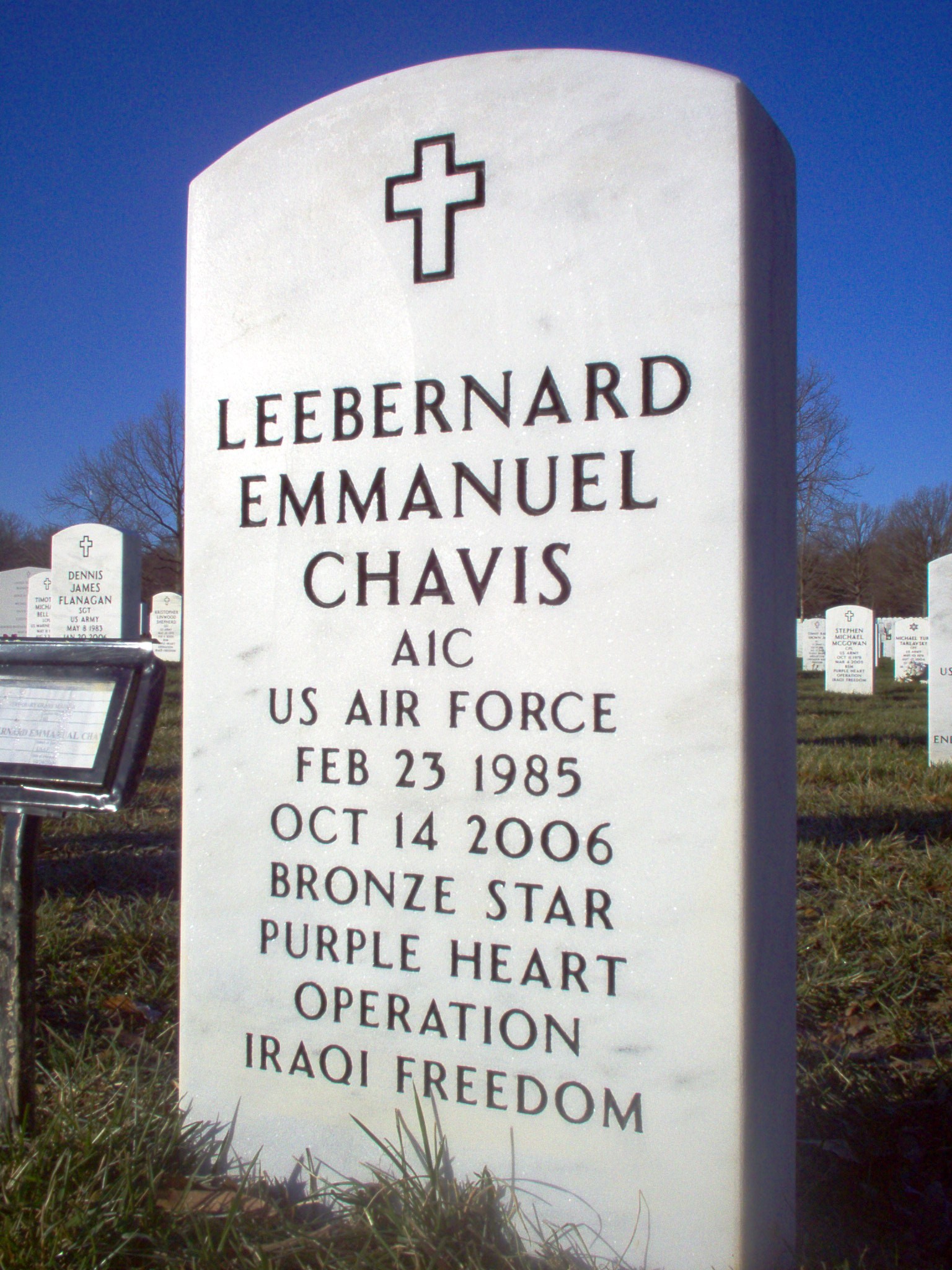 lechavis-gravesite-photo-december-2006-001