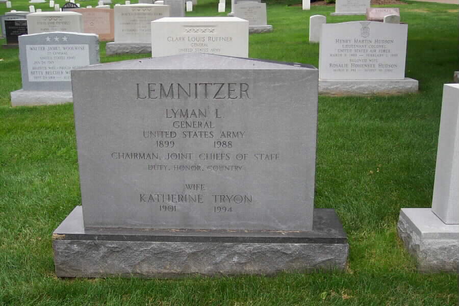 lemnitzer-gravesite-062803