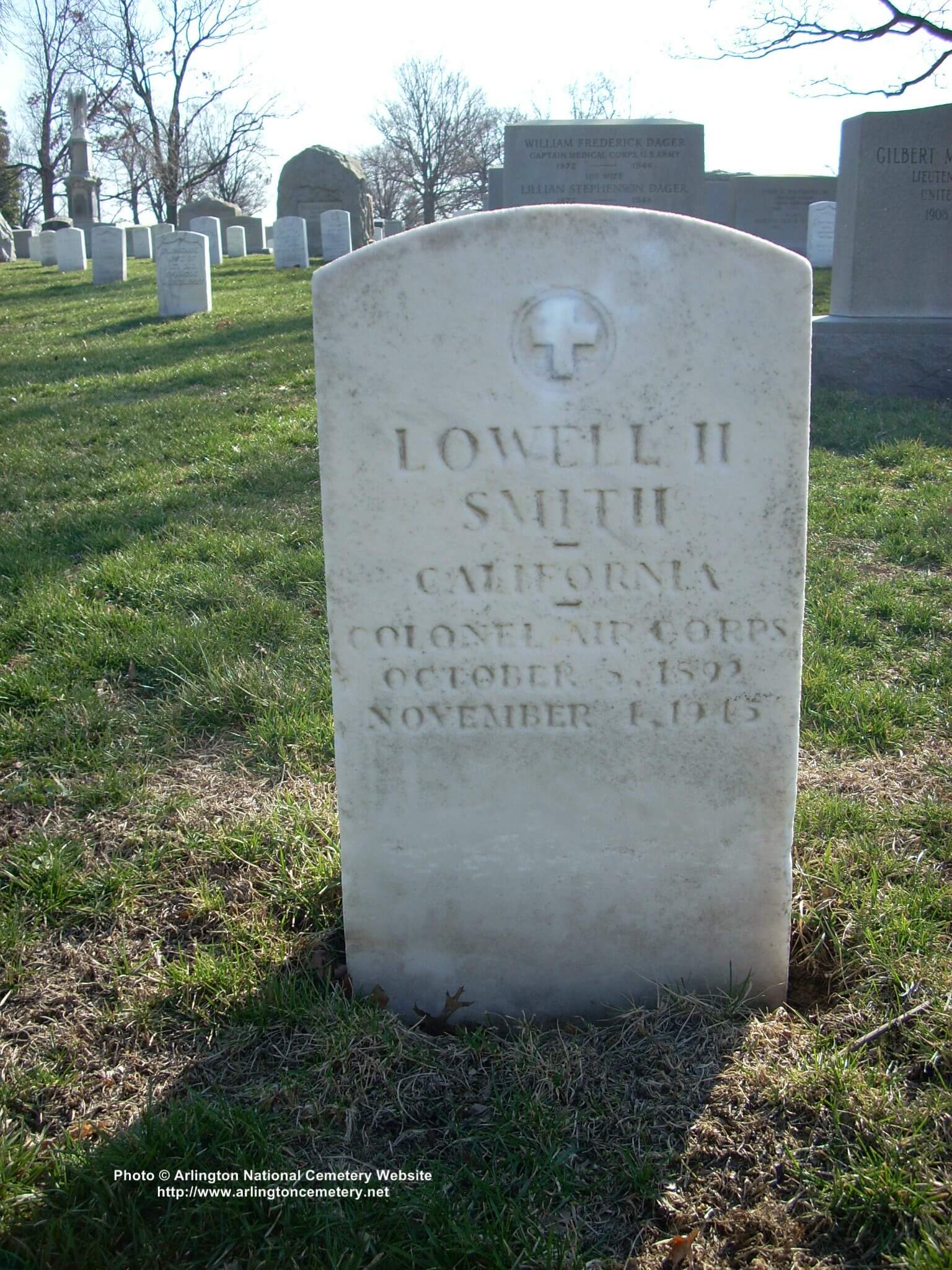 lhsmith-gravesite-photo-march-2008-001