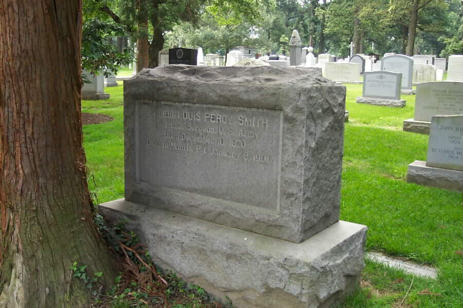 lpsmith-gravesite-section1-062803