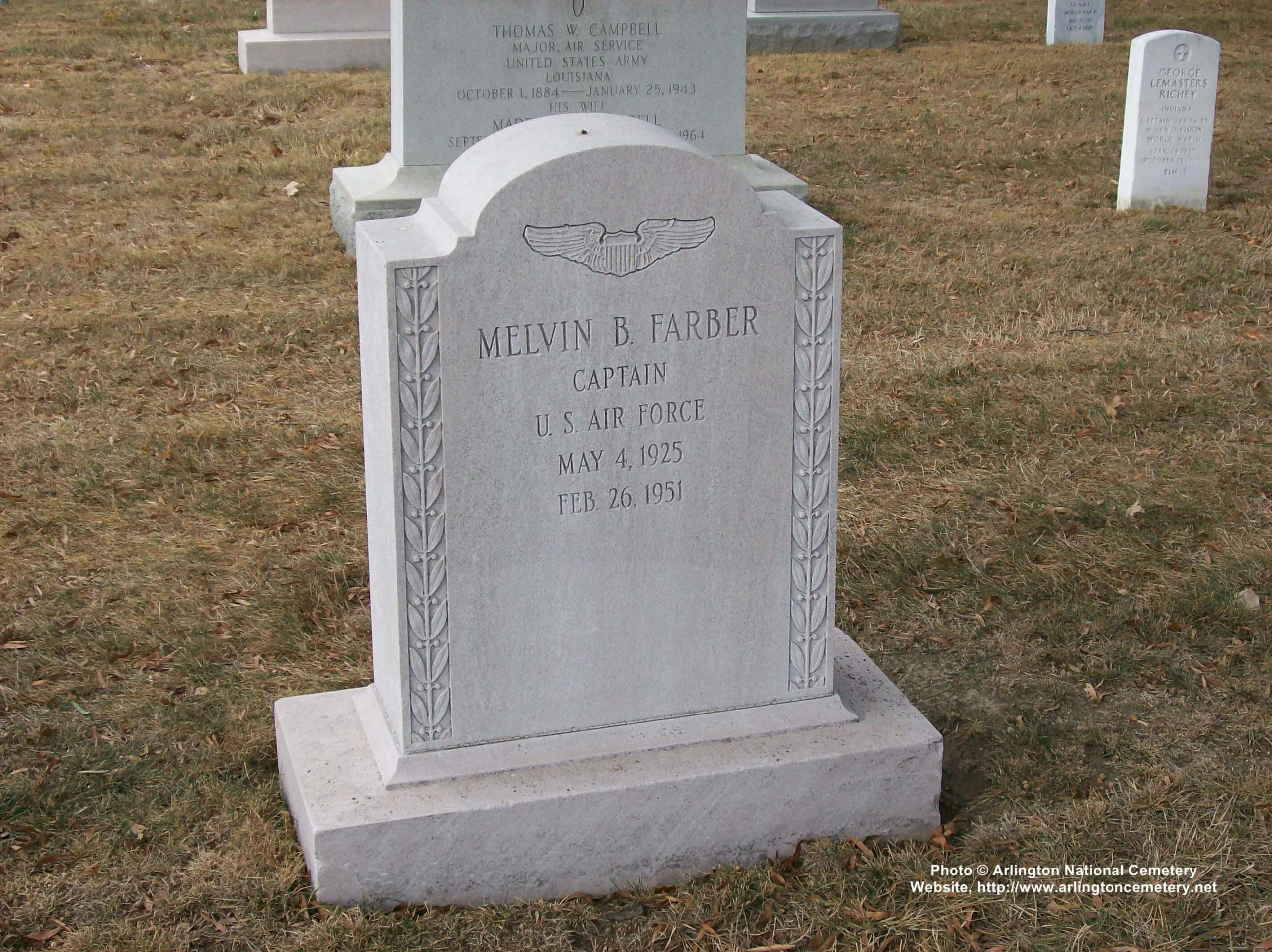 mbfarber-gravesite-photo-october-2007-001