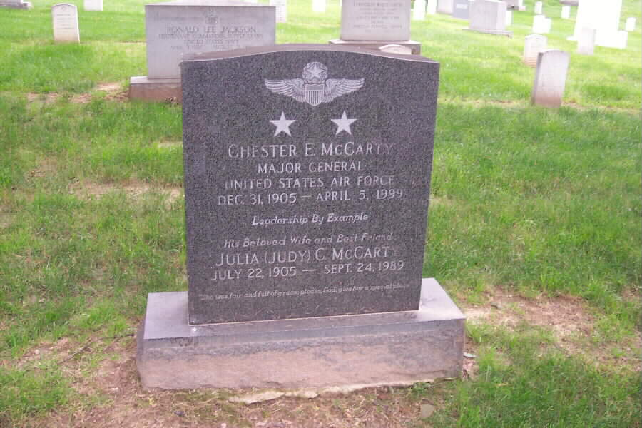 mccarty-gravesite-01-section30-062803