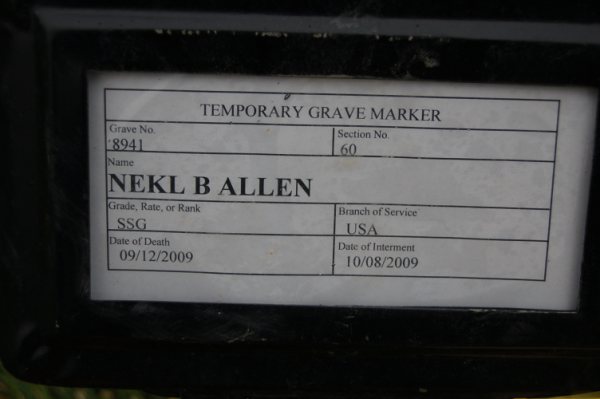 nballen-gravesite-photo-december-2009-001