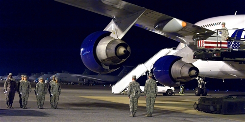 pamyers-body-arrives-at-dover-afb-april-5-2009-photo-006