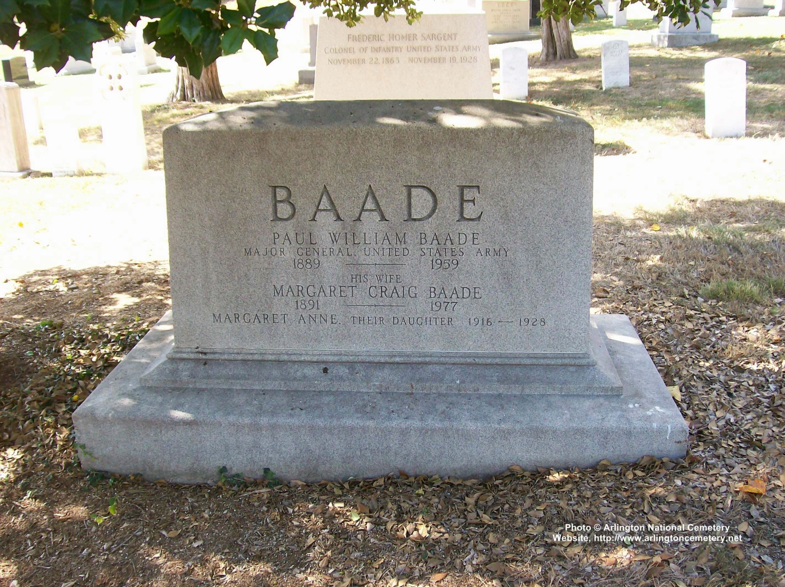 pwbaade-gravesite-photo-october-2007-001