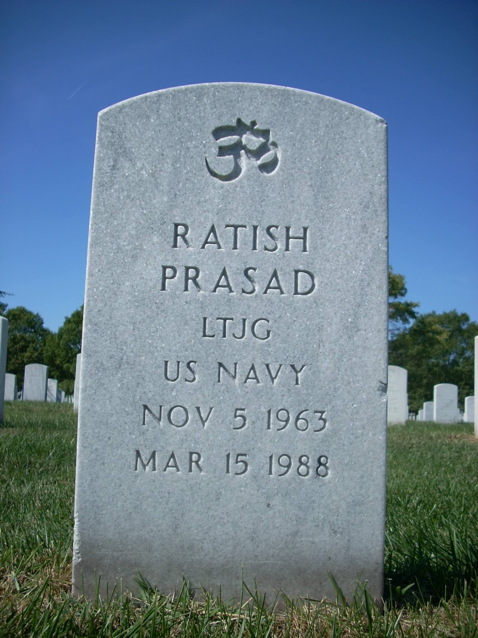 ratish-prasad-gravesite-photo-september-2009-002