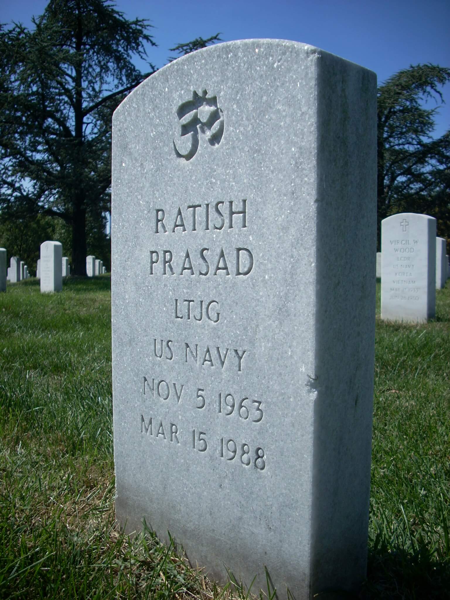 ratish-prasad-gravesite-photo-september-2009-005