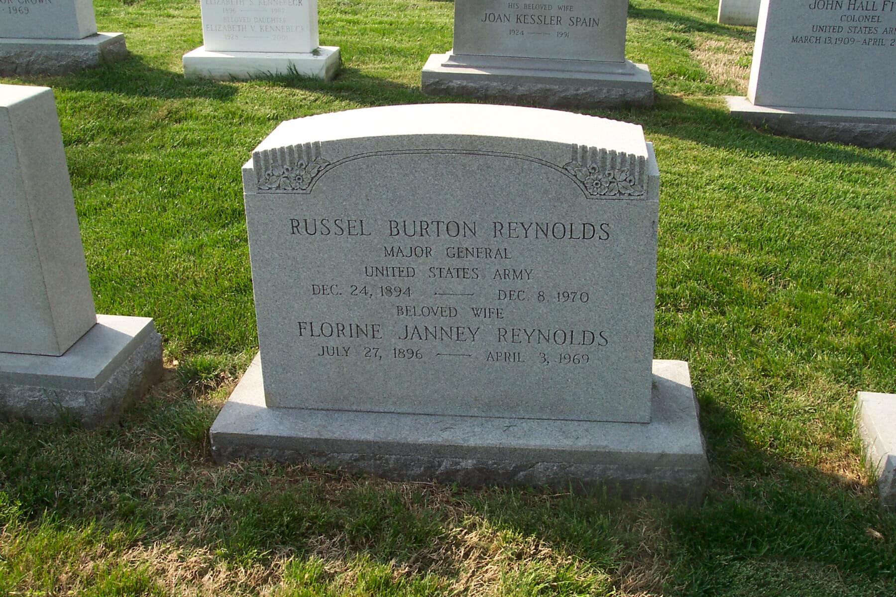 rbreynolds-gravesite-photo-april-2004-001