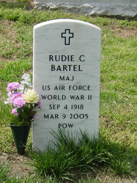 rcbartel-gravesite-photo-august-2006