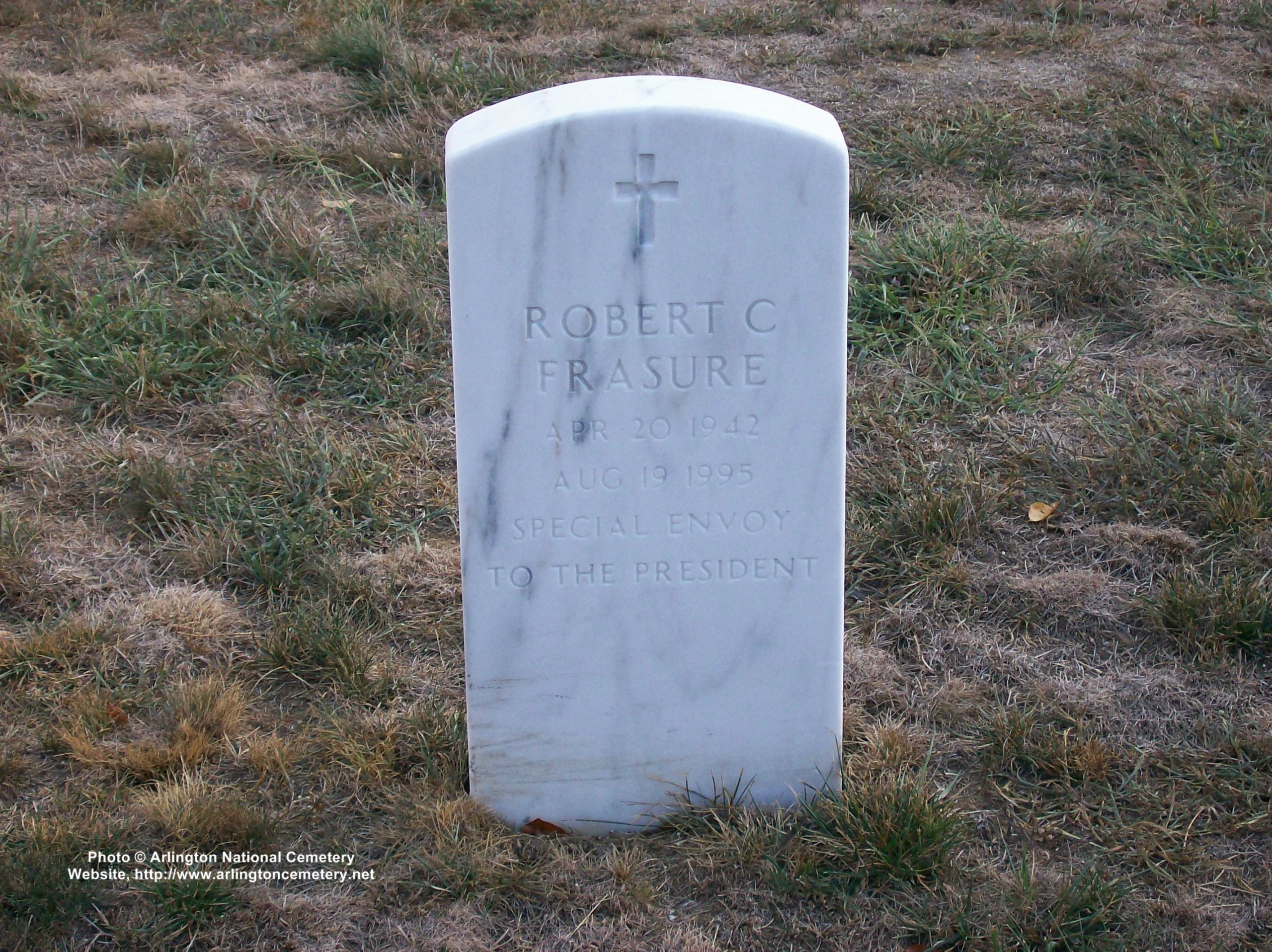 rcfrasure-gravesite-photo-october-2007-001