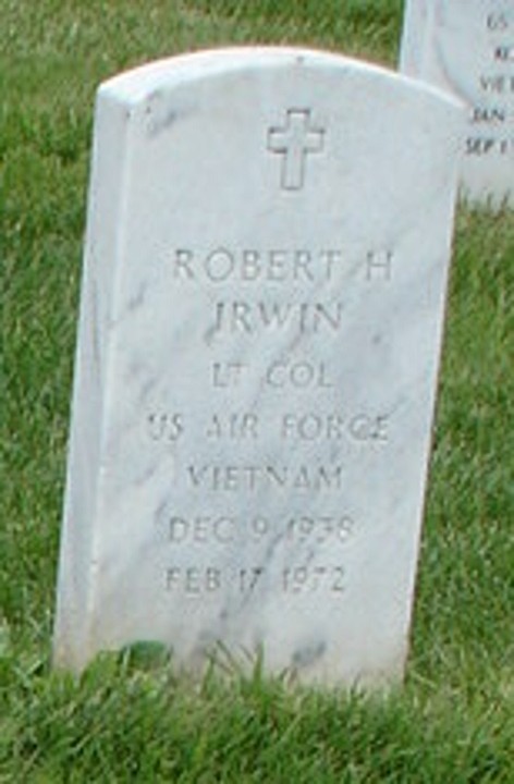 rhirwin-gravesite-photo-may-2006