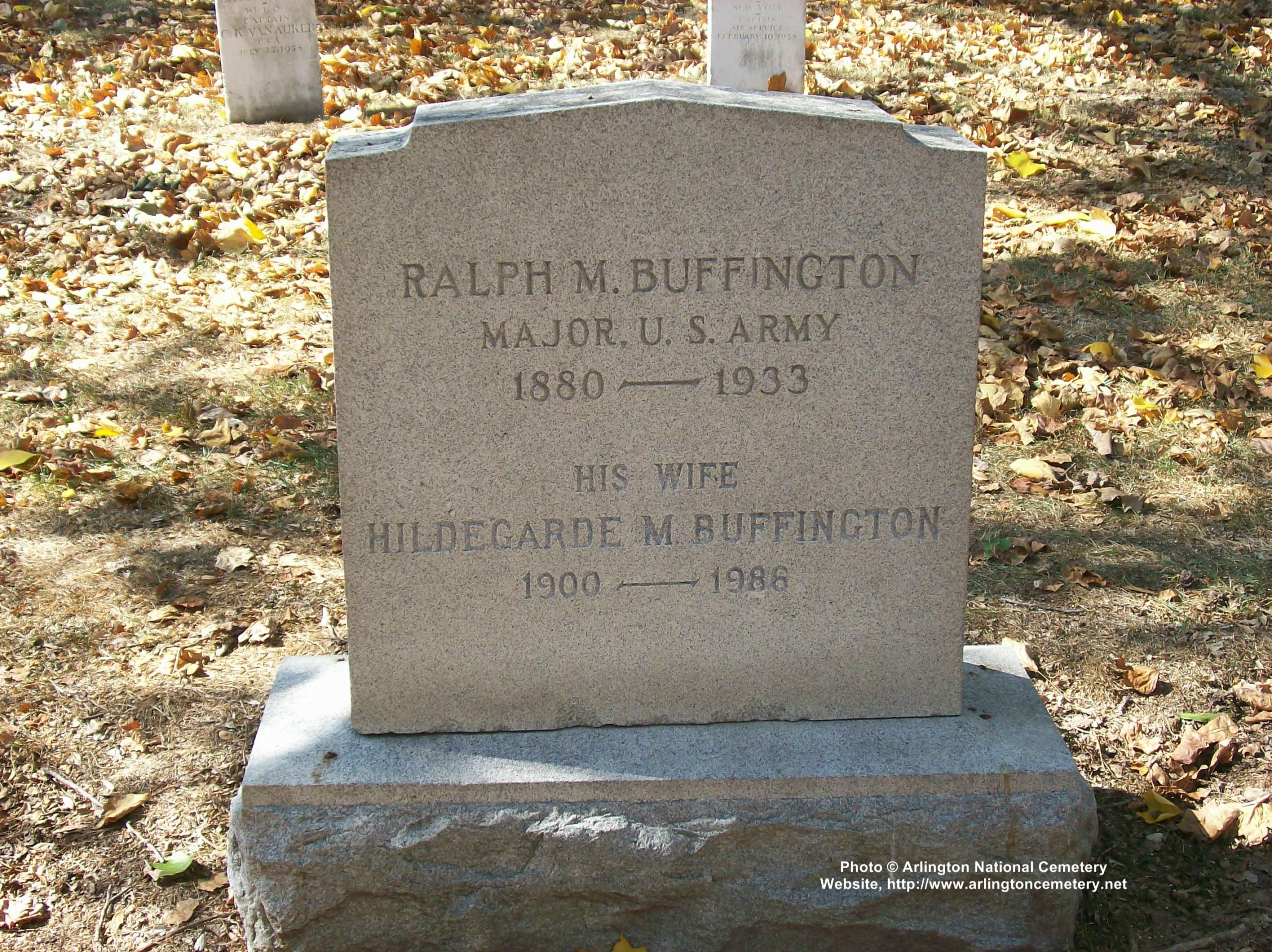 rmbuffington-gravesite-photo-october-2007-001