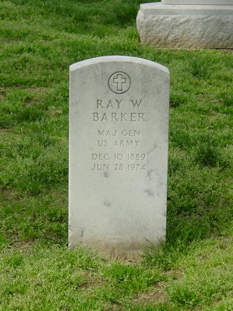 rwbarker-gravesite-photo-june-2007-001