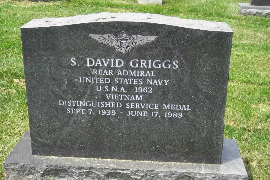 sdgriggs-gravesite-7a-062803