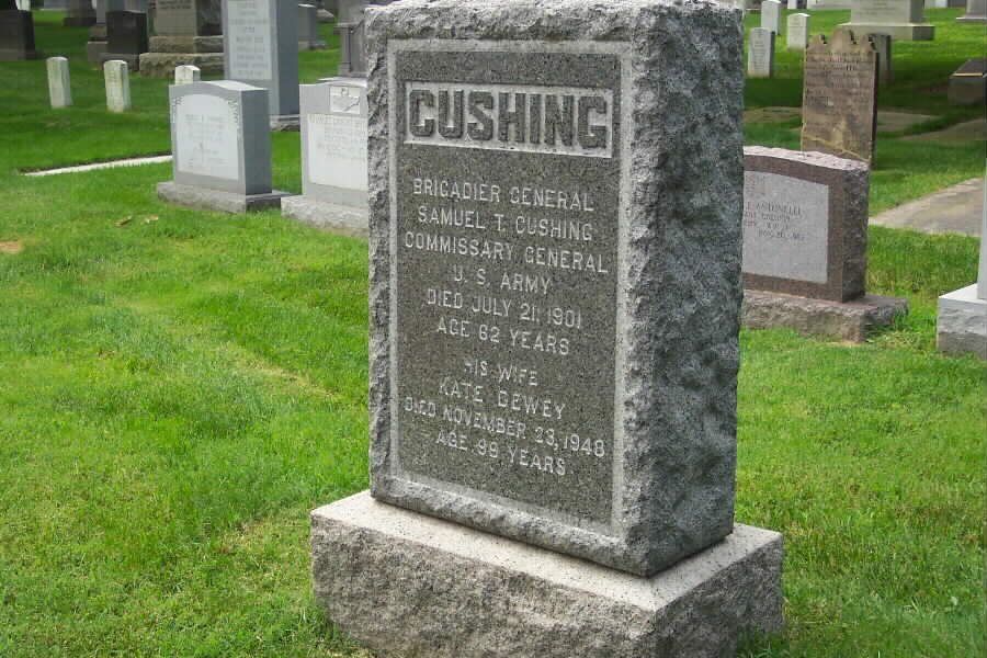 stcushing-gravesite-section1-062803