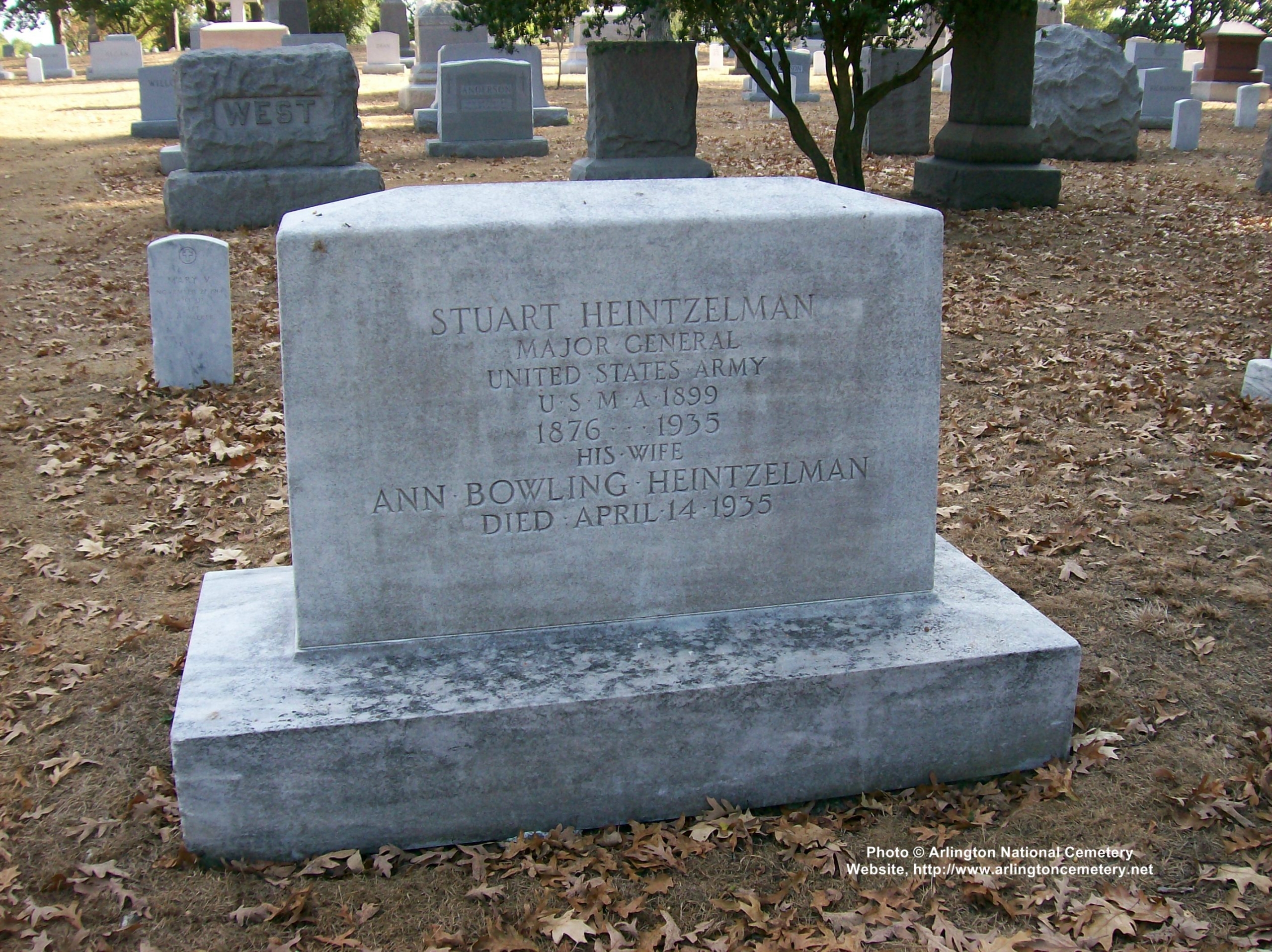 stuart-heintzelman-gravesite-photo-october-2007-001