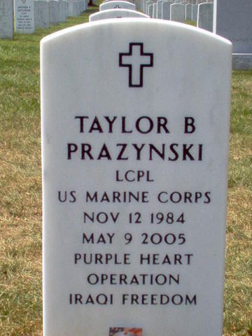 tbprazynski-gravesite-photo-082005
