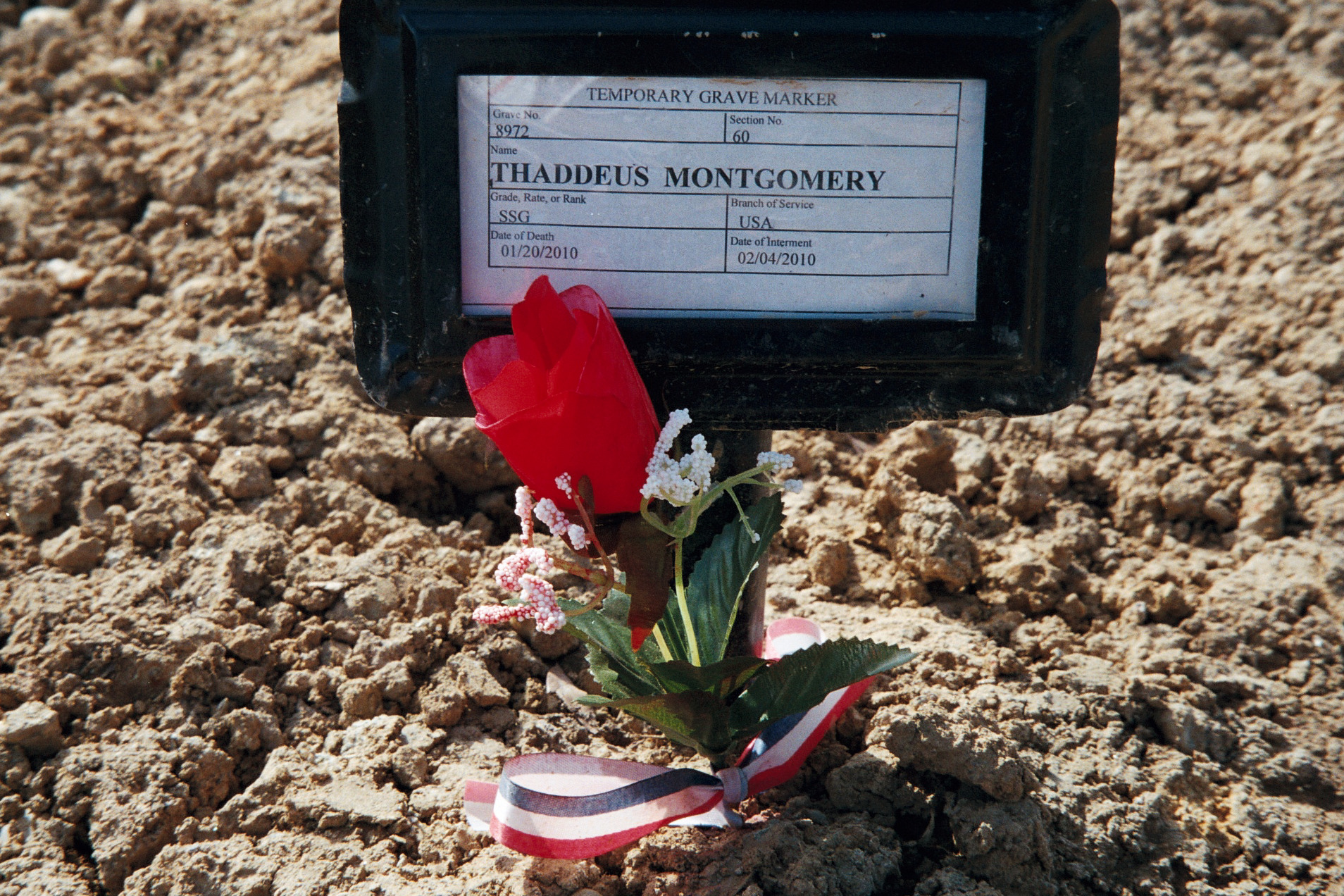 thaddeus-montgomery-gravesite-photo-by-eileen-horan-march-2010-001