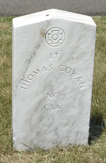 thomas-cowan-gravesite-photo-june-2006-001