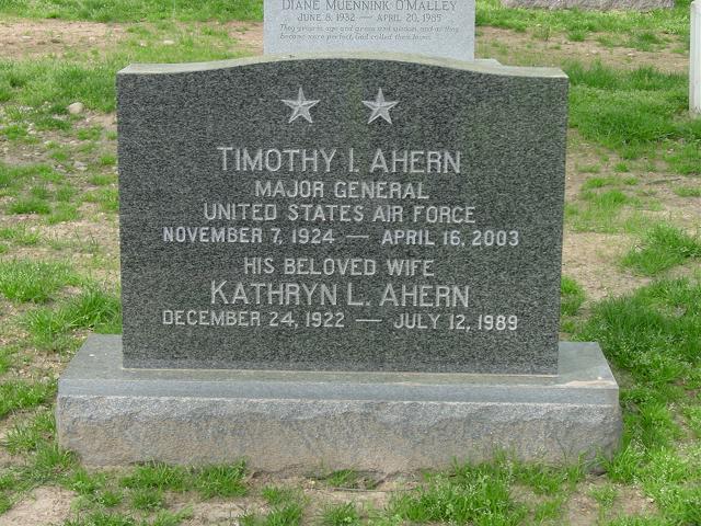 tiahern-gravesite-photo-august-2006