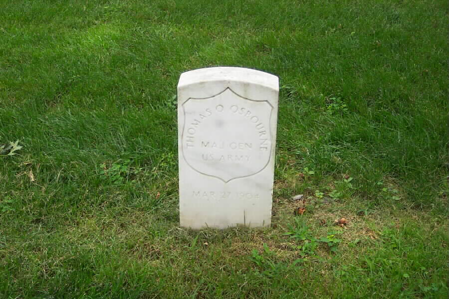 toosborne-gravesite-section1-062803