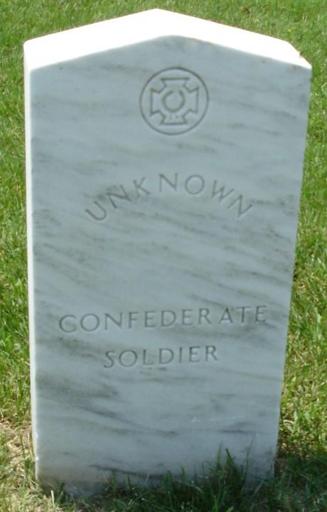 unknown-gravesite-photo-200-front-july-2006-001