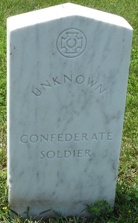 unknown-gravesite-photo-66-front-july-2006-001