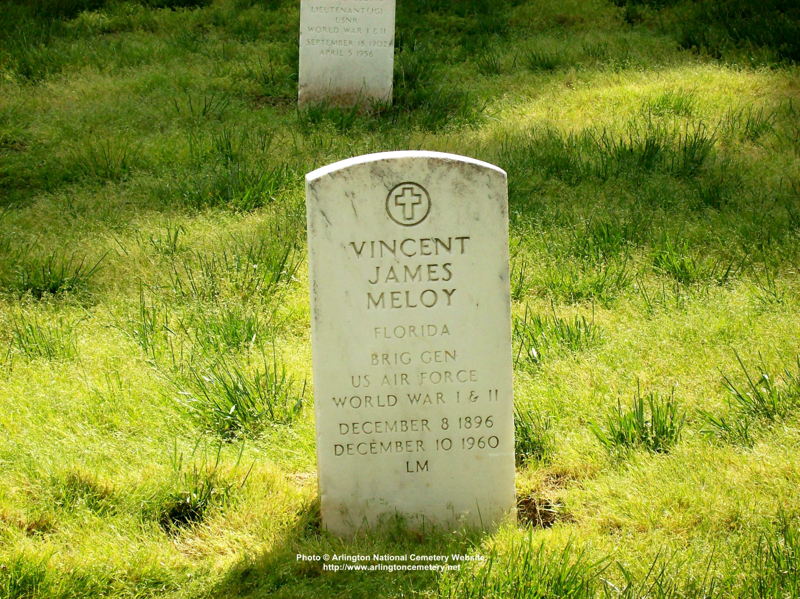 vjmeloy-gravesite-photo-may-2008-001