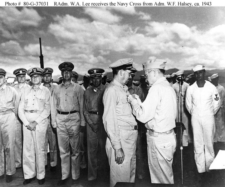 walee-receives-navy-cross-from-halsey-1943-usn-photo-01