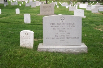wdcrittenberger-gravesite-photo-april-2004-001